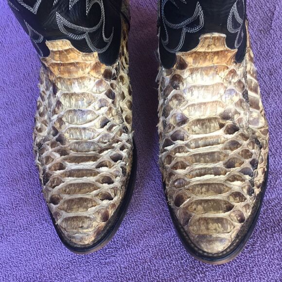Laredo Snakeskin Boots - Picture 5 of 16